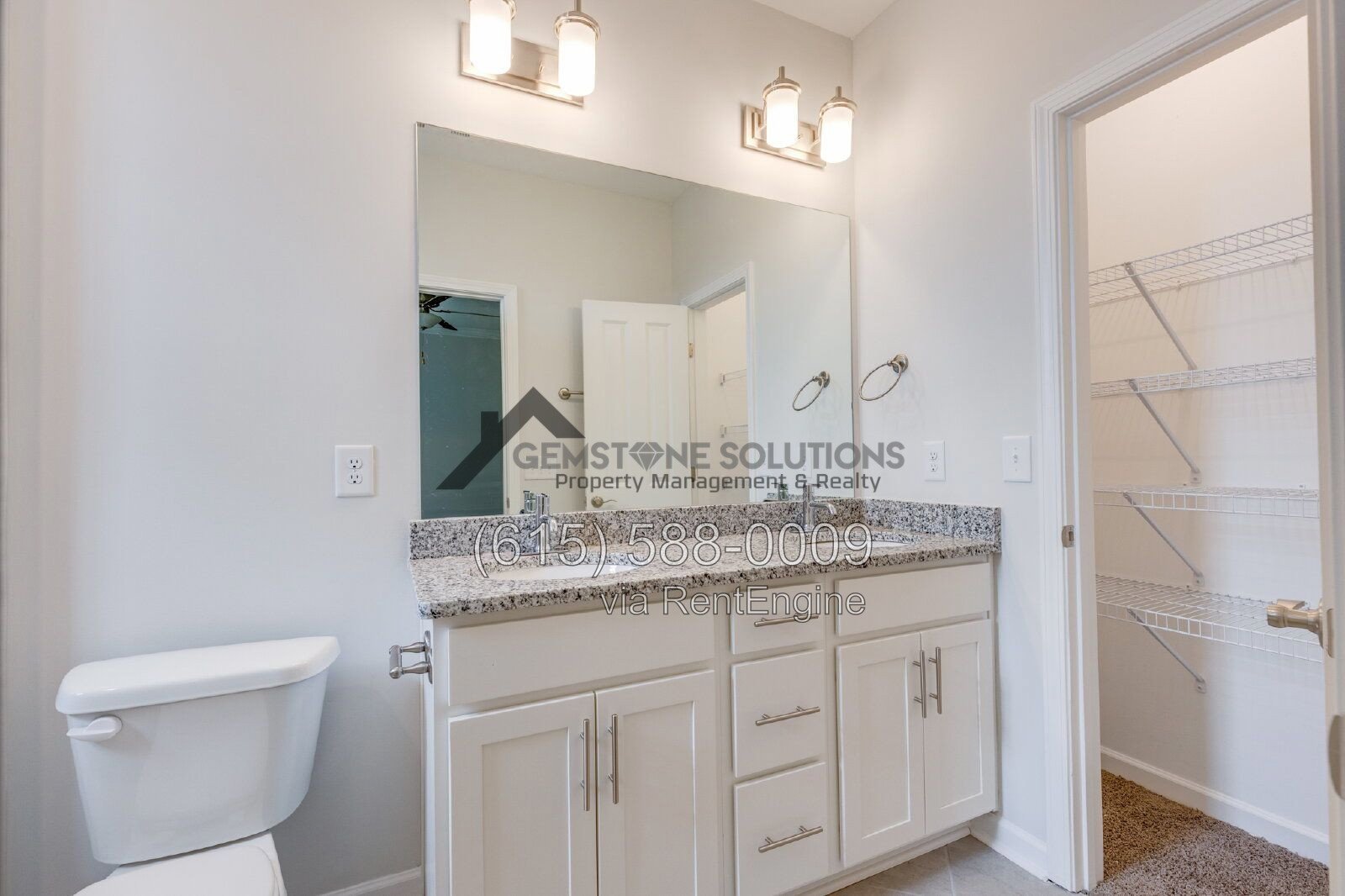Modern Tollgate Village Townhome – 3 bedrooms, 3.5 Bathrooms in 3 Levels property image