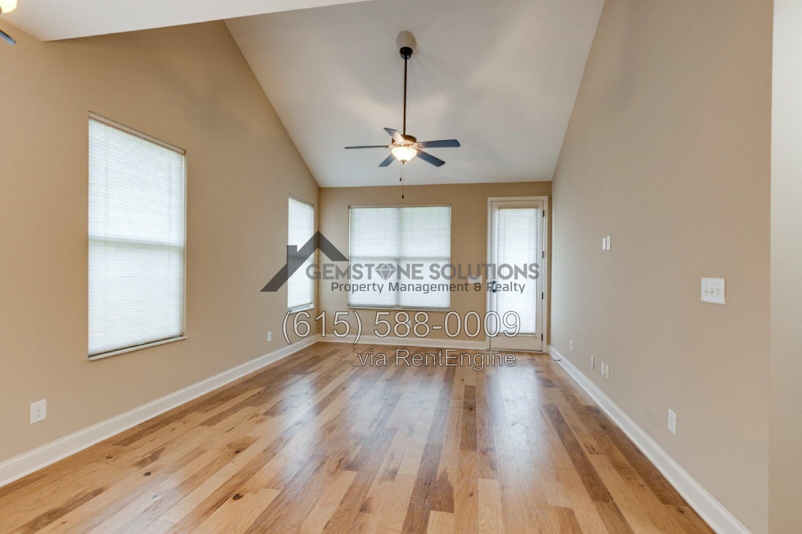 Charming 3 Bedrooms 2.5 nathrooms end-unit townhouse in Thompson Station property image