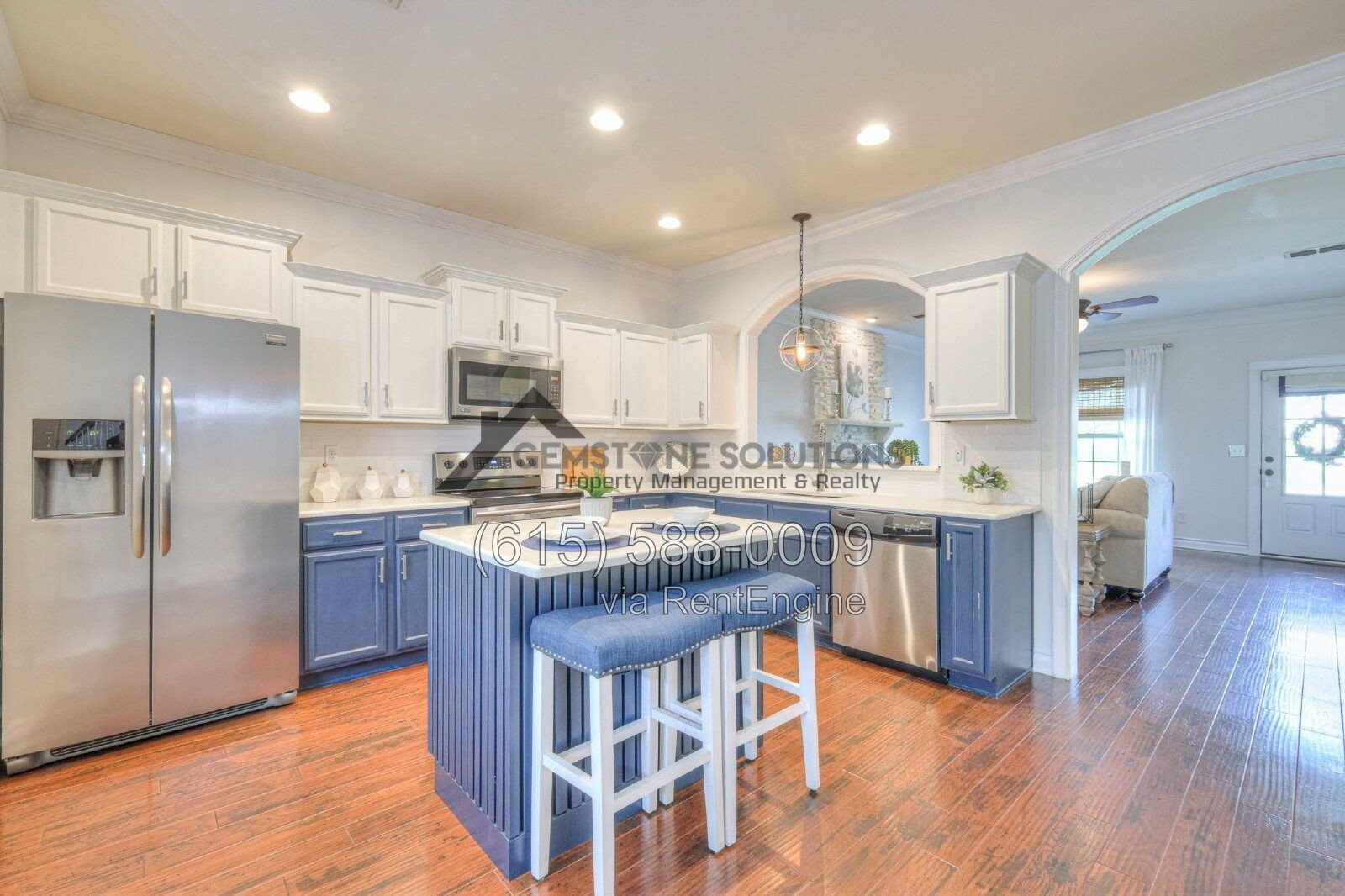 Charming 3-bedroom, 2.5-bathroom home in the heart of Spring Hill property image
