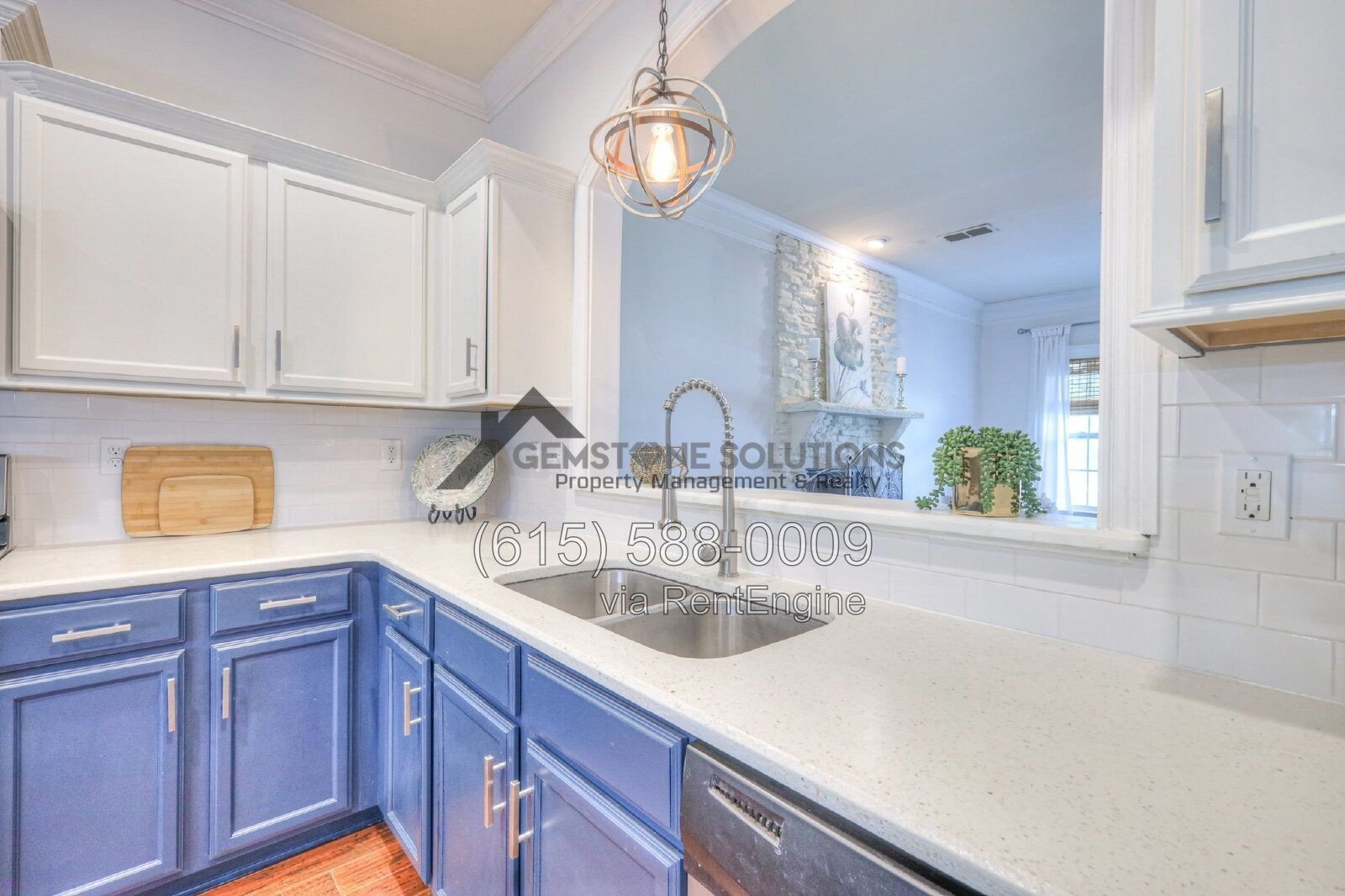 Charming 3-bedroom, 2.5-bathroom home in the heart of Spring Hill property image