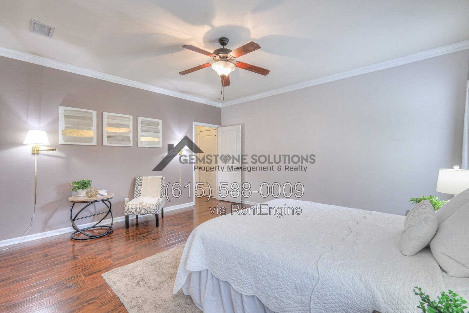 Charming 3-bedroom, 2.5-bathroom home in the heart of Spring Hill property image