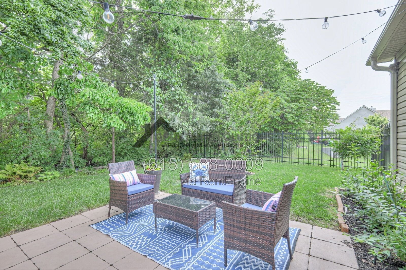 Charming 3-bedroom, 2.5-bathroom home in the heart of Spring Hill property image