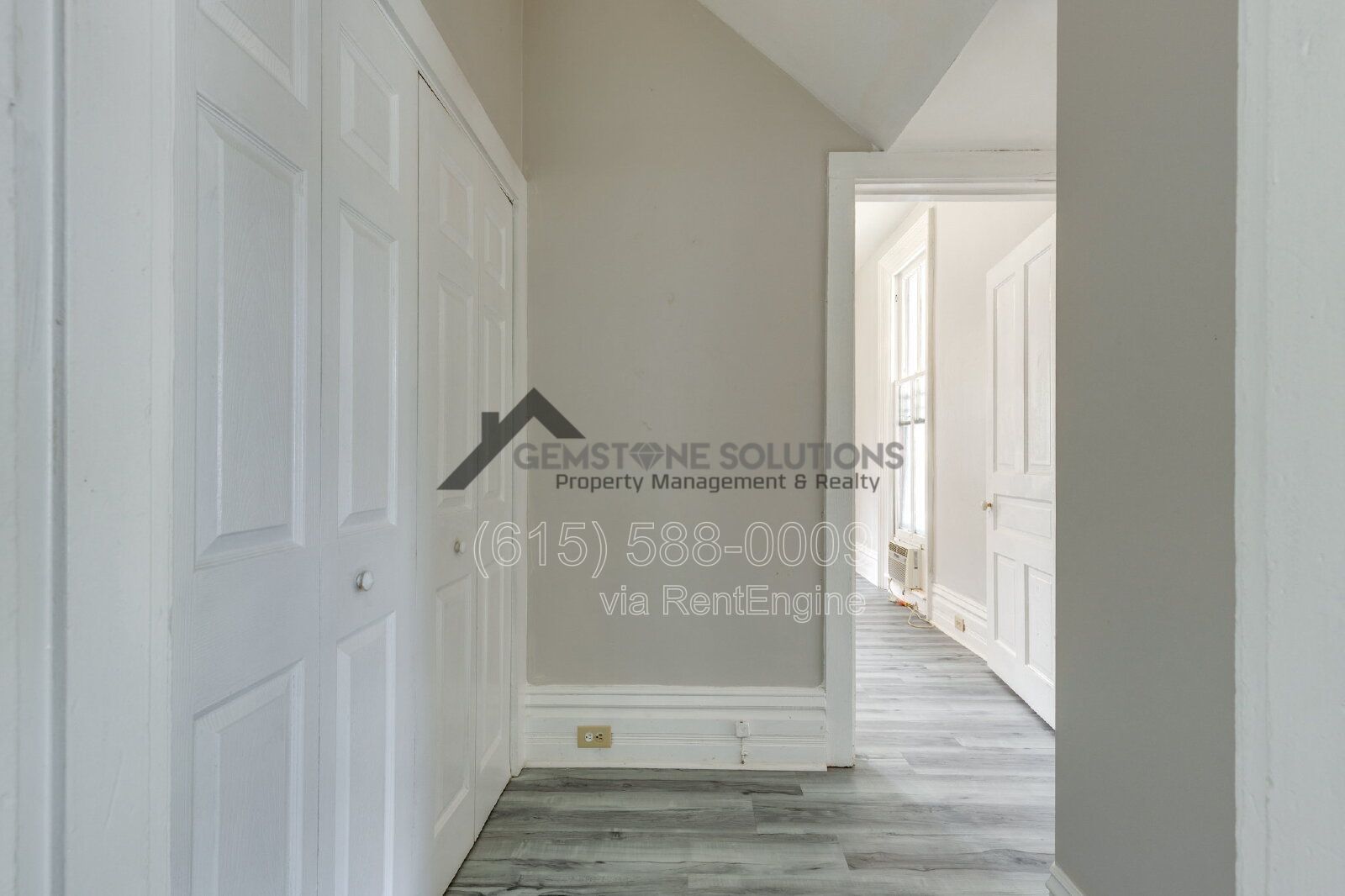 Charming studio apartment near Downtown Columbia property image