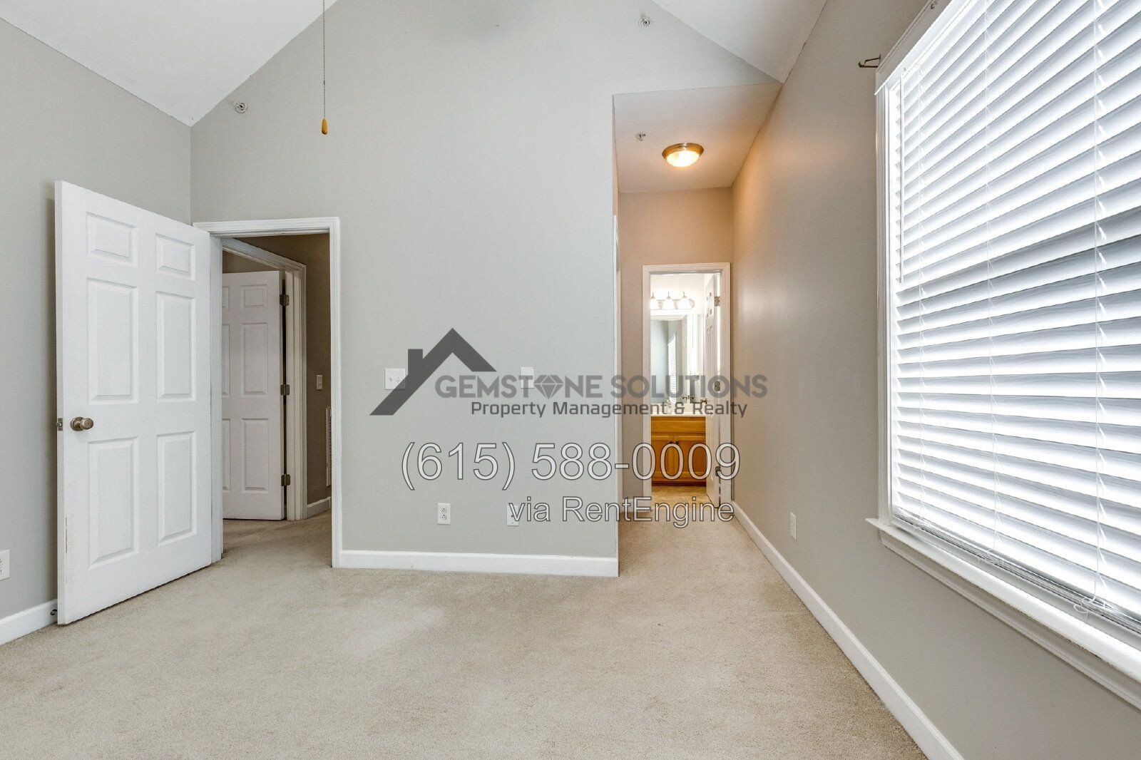 Beautiful 2-bedroom, 2.5-bath townhome in Thompson’s Station property image