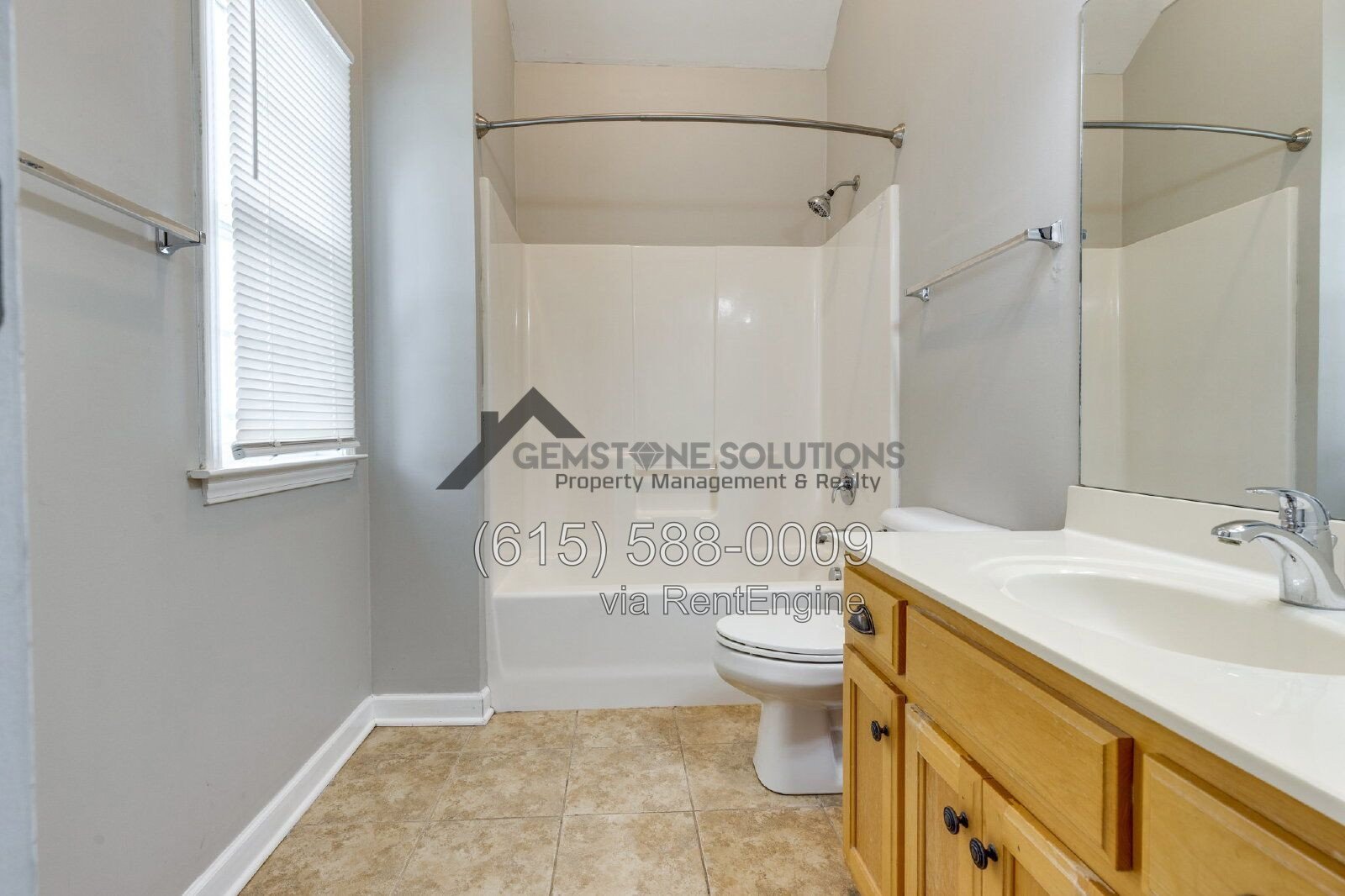 Beautiful 2-bedroom, 2.5-bath townhome in Thompson’s Station property image