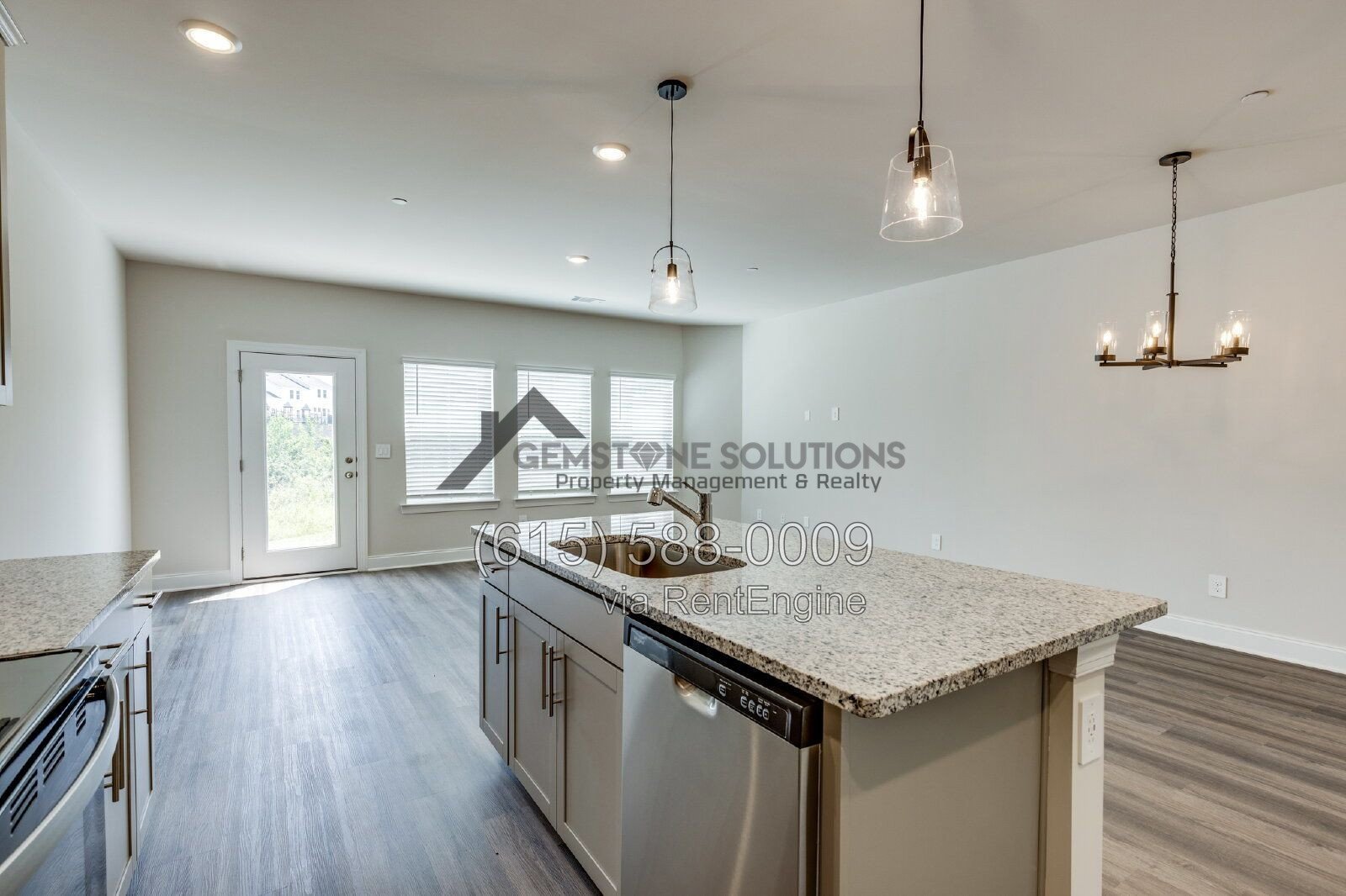 Modern 3 bedrooms, 2.5 bathrooms Townhome in Gallatin property image
