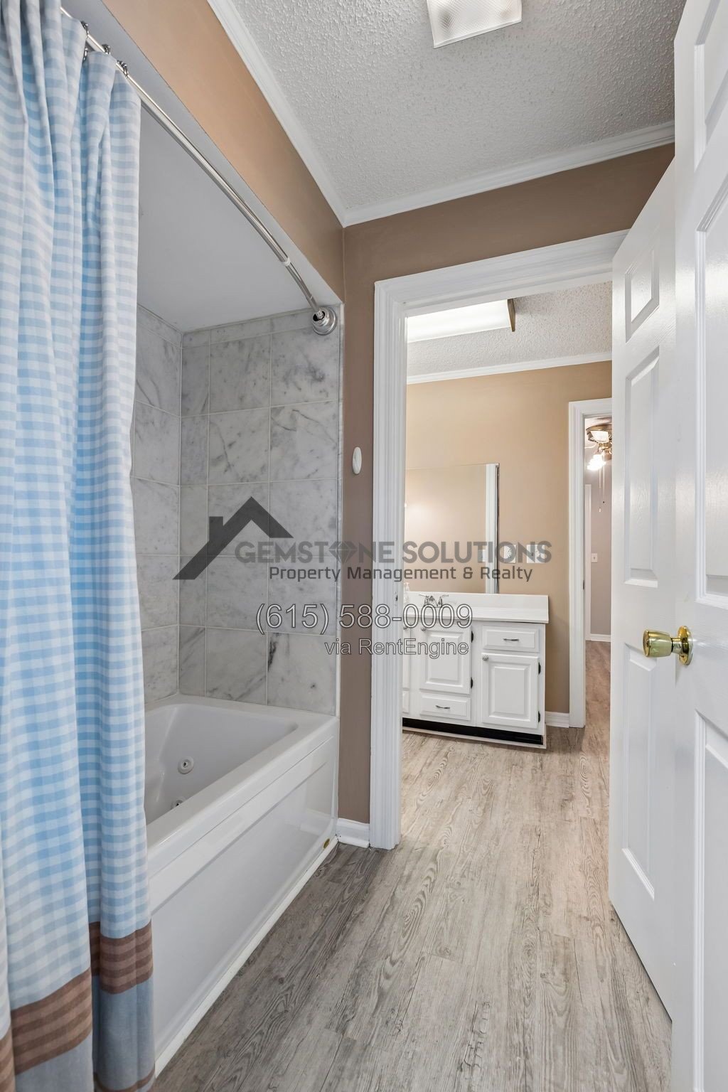 Spacious 4-Bedroom 3.5 bathroom Home with Private Mother-in-Law Suite! in Goodlettsville property image