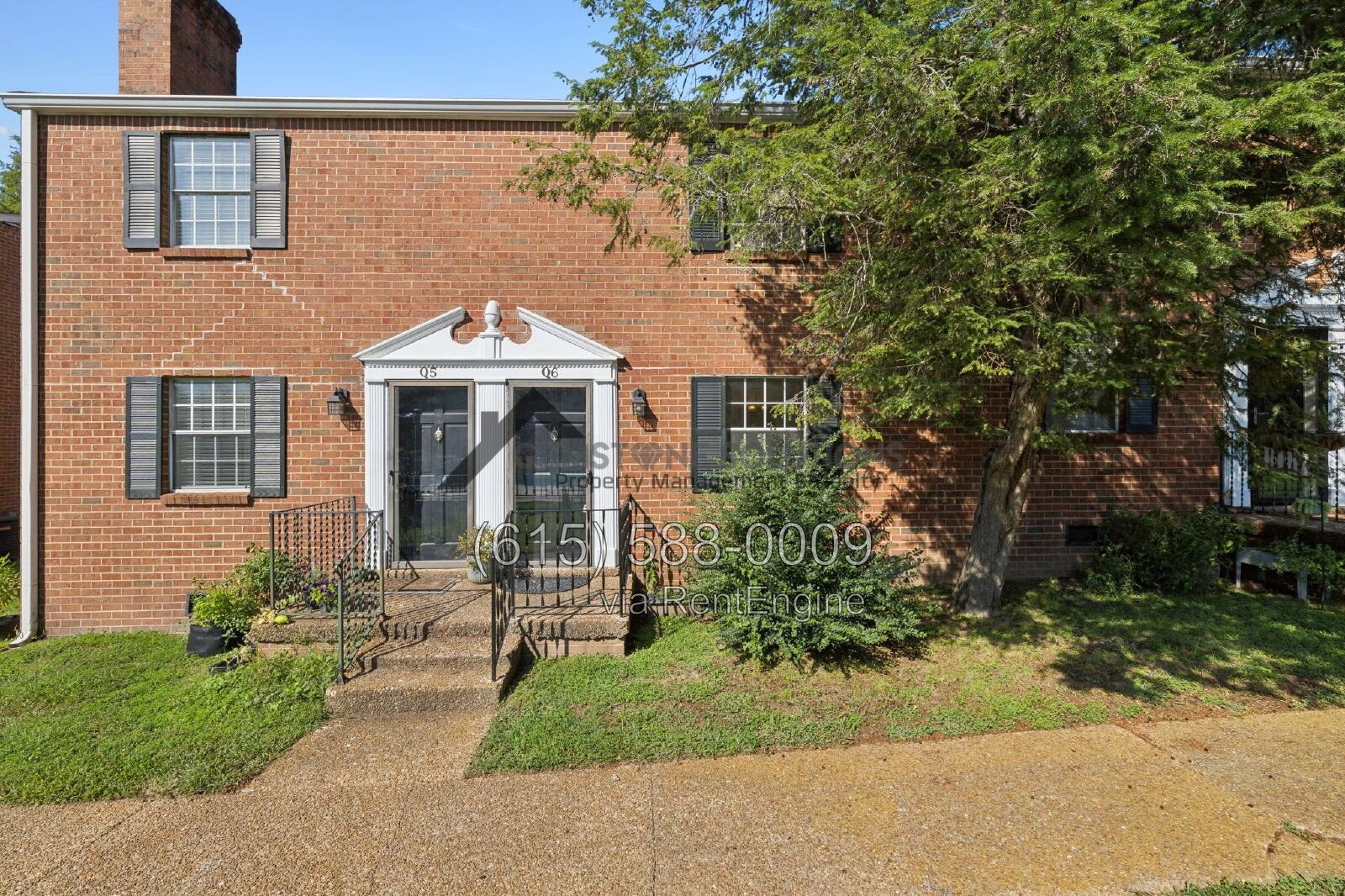 Charming 1 bed 1.5 bath at Laurelwood property image