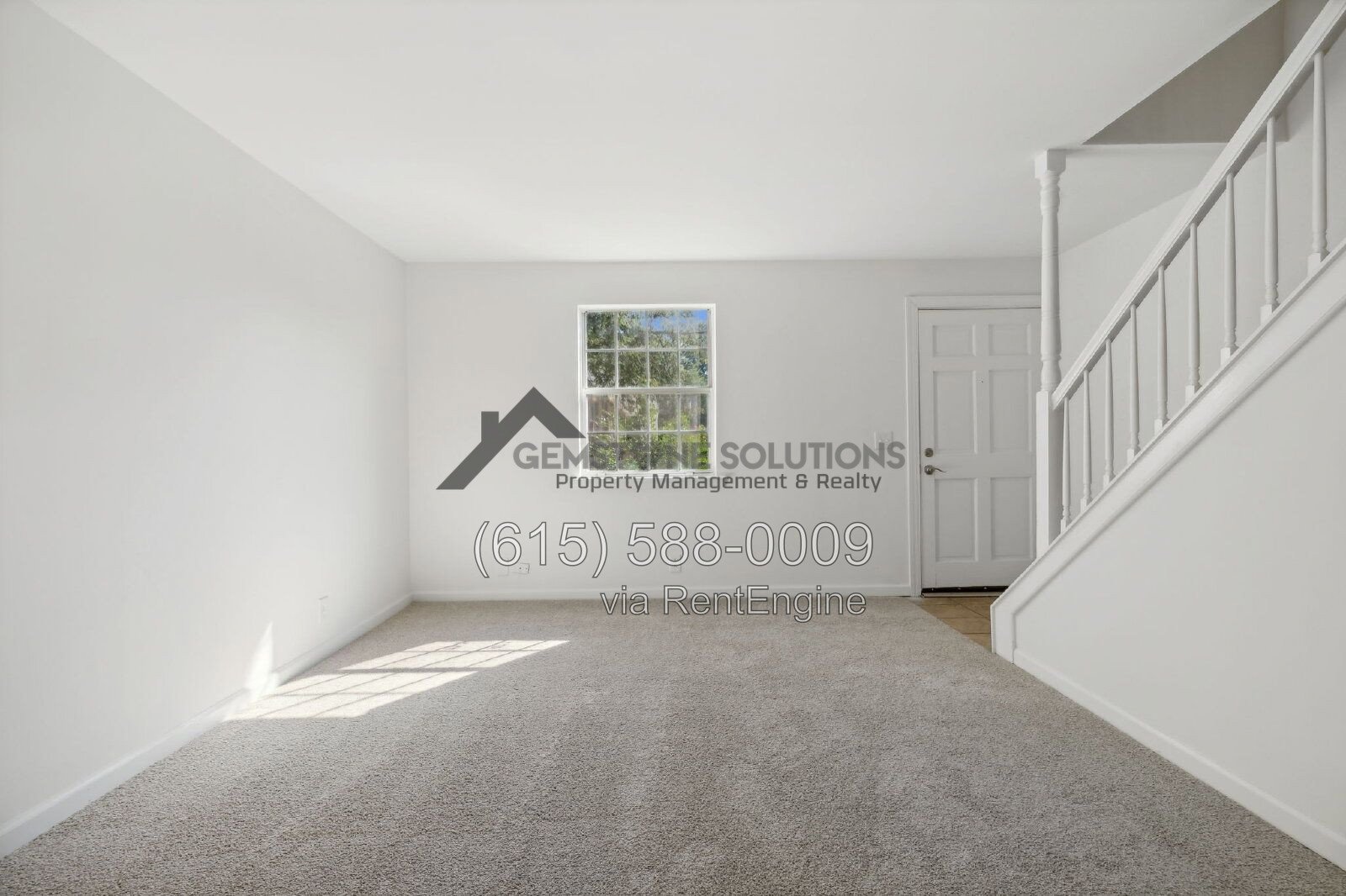 Charming 1 bed 1.5 bath at Laurelwood property image