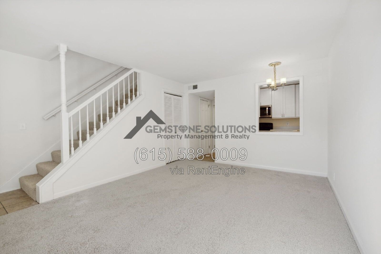 Charming 1 bed 1.5 bath at Laurelwood property image