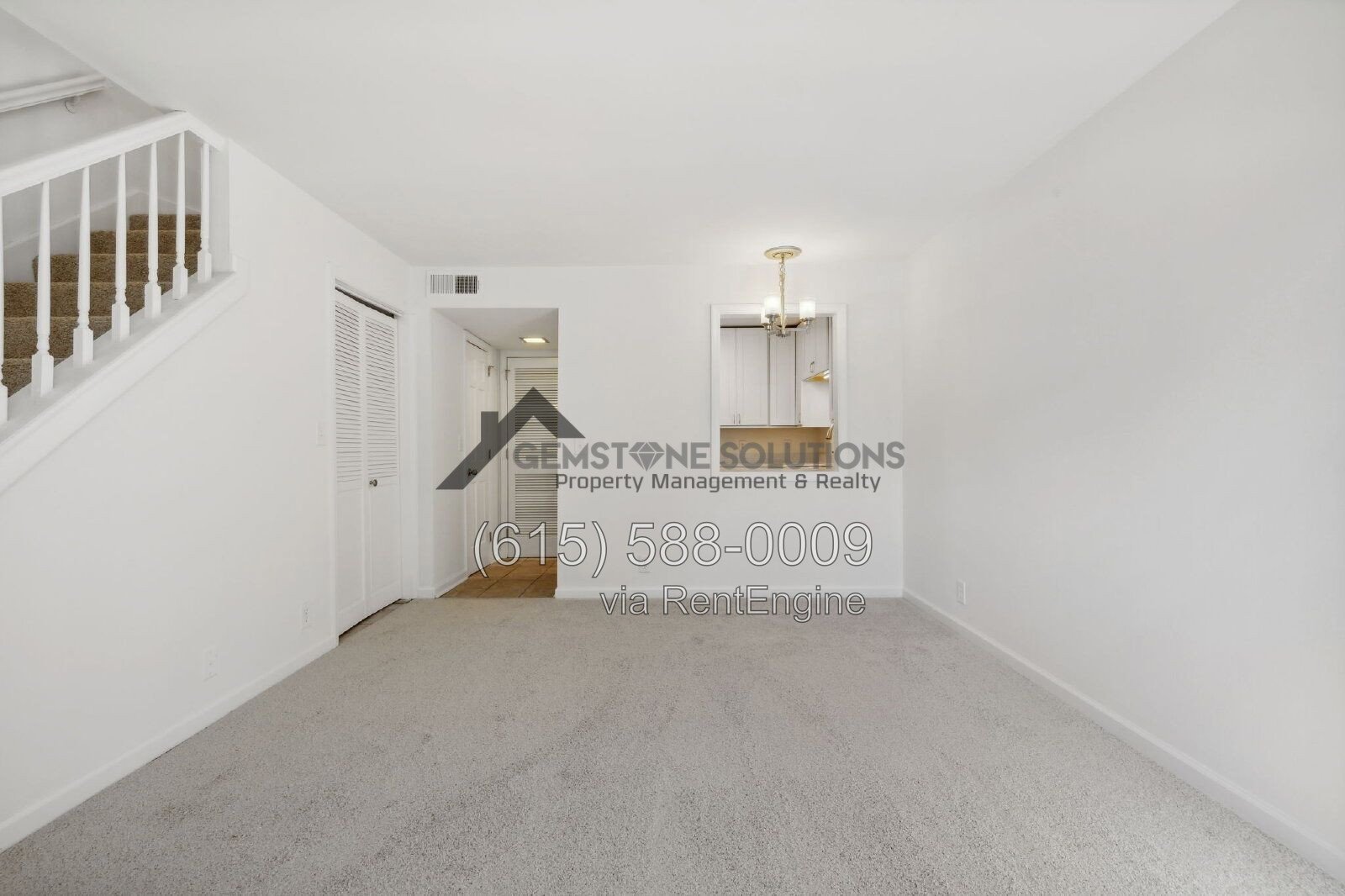 Charming 1 bed 1.5 bath at Laurelwood property image