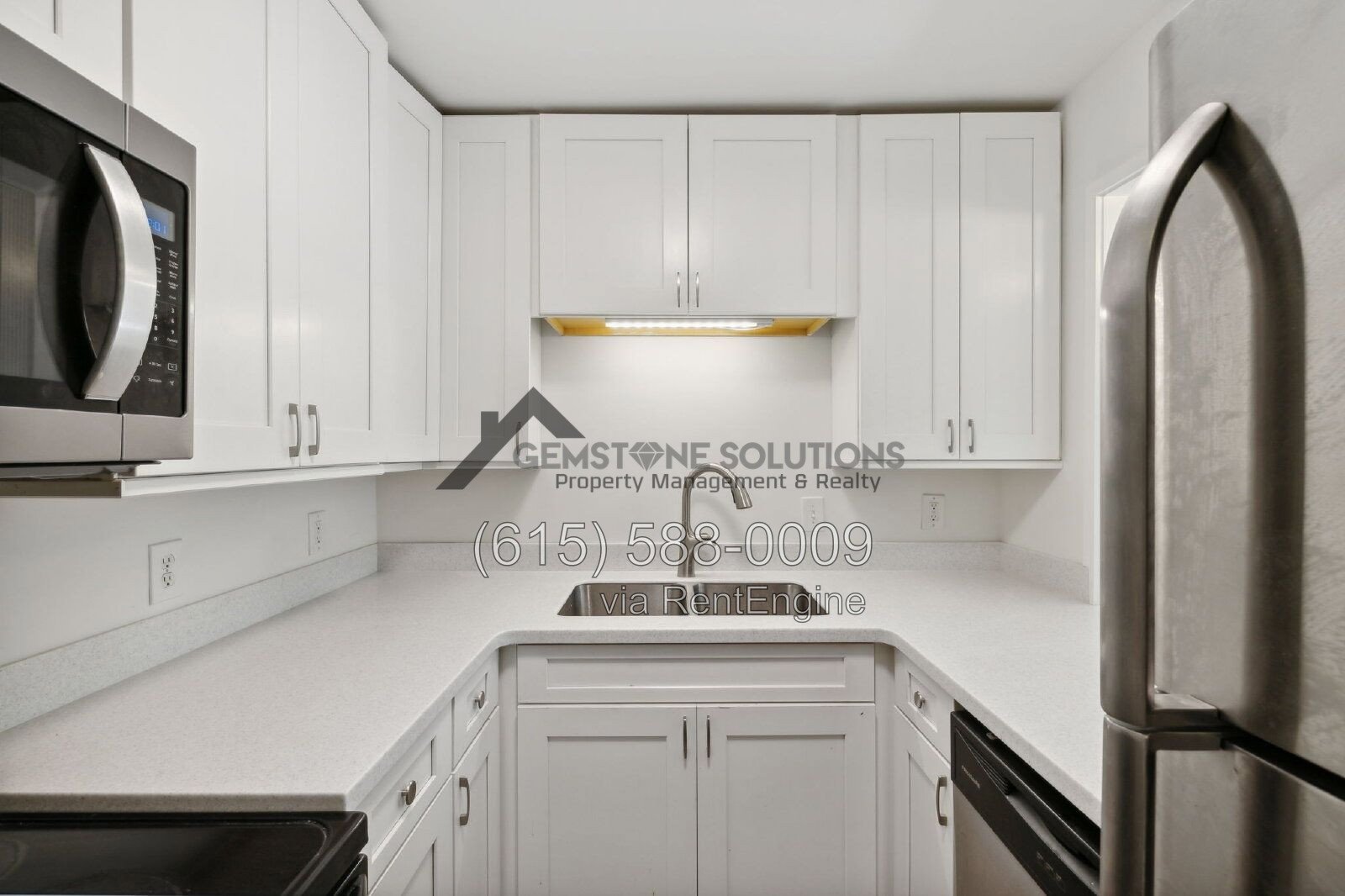 Charming 1 bed 1.5 bath at Laurelwood property image