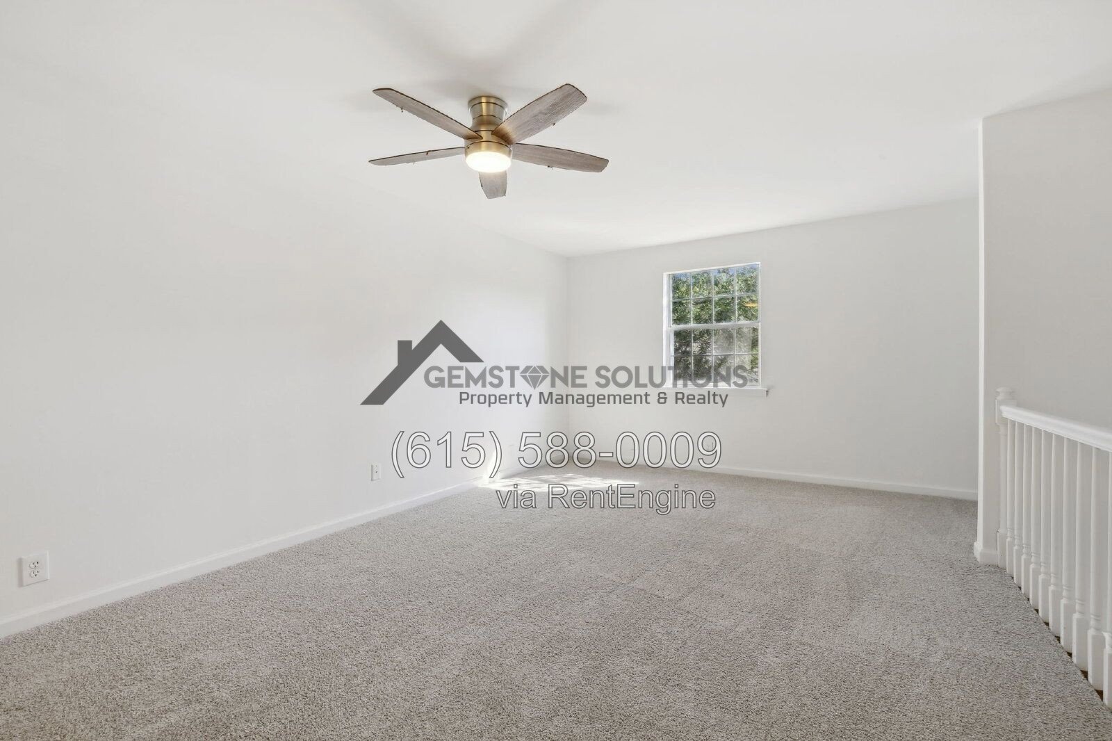 Charming 1 bed 1.5 bath at Laurelwood property image