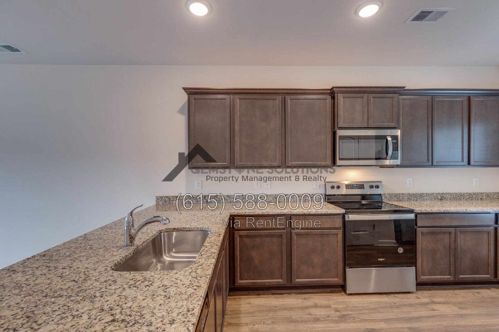 Incredible 5 bedrooms 2.5 bathrooms home in Columbia property image