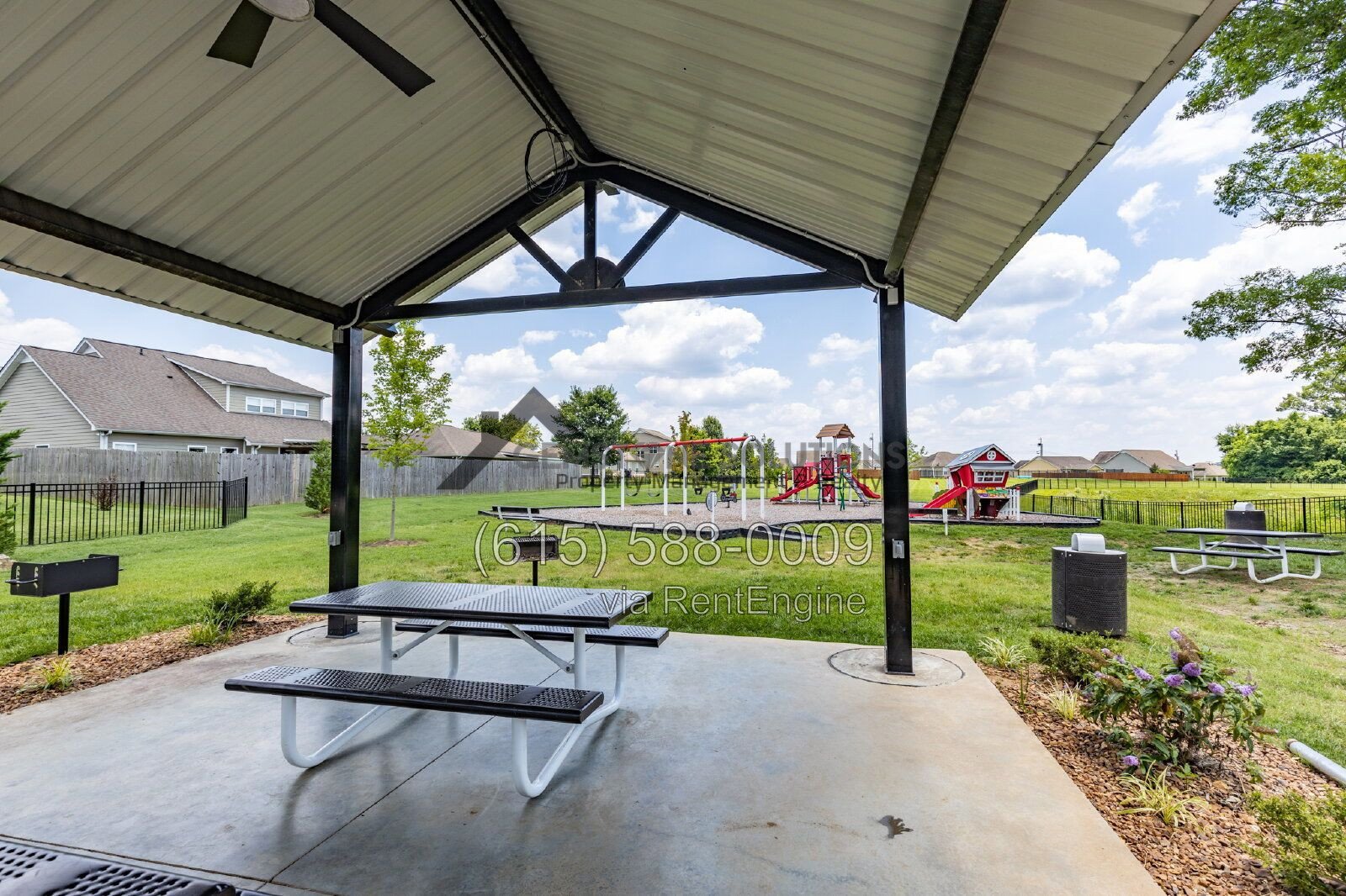 Incredible 5 bedrooms 2.5 bathrooms home in Columbia property image